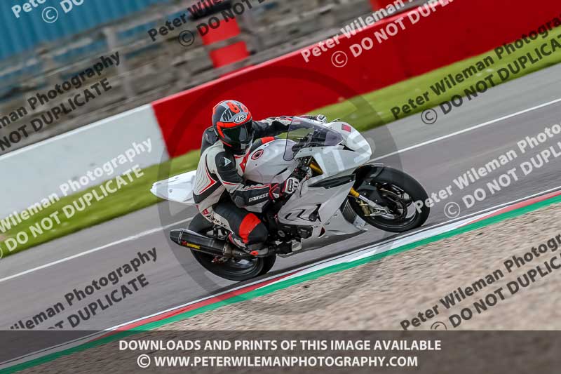 PJ Motorsport Photography;donington no limits trackday;donington park photographs;donington trackday photographs;no limits trackdays;peter wileman photography;trackday digital images;trackday photos